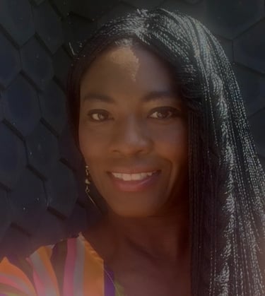 Esther Stapleton-Stone Fold & Post Greeting Card Designer