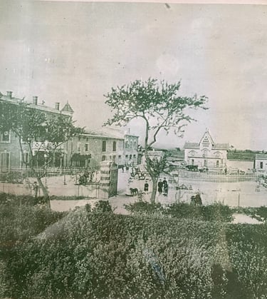 Photographie du Domaine Lagarde à Souilhanels datant du début du XXè siècle
