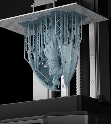 Figurine réalisée à l’aide de filament plastique par imprimante 3D et logiciels 3D