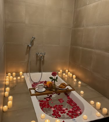1 Bathtub in Master bedroom