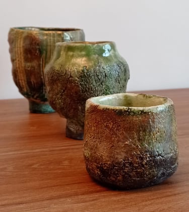 art of fire pottery contemporary cracked raku pottery call of the forest poterie ceramique brute