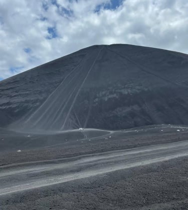 Cerro Negro | Leon, Nicaragua | The Original Tours