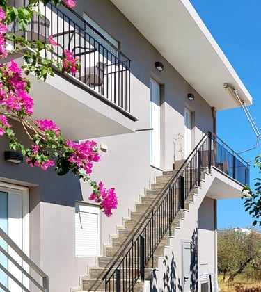 outside stelios studio in sougia