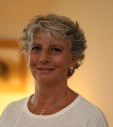 Sylvie AUBERT. Accueillir avec bienveillance, partager un sourire.