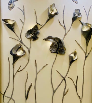 a picture of a wall hanging on a wall