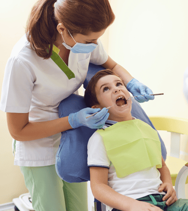 Odontopediatria em Setúbal, cuidados dentários especializados para crianças e adolescentes.