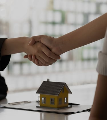 Atuação em Direito Imobiliário pela Valcacio Advocacia