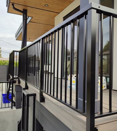#APAMACONTRACTING #BURNABY #VANCOUVER #ALUMINIUMRAILING