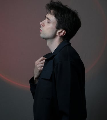 Arnavall de profil fond neutre