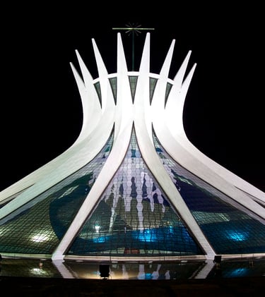 Catedral de Brasília - City Tour em Brasilia TRANSVAN