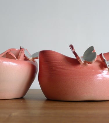 poetic ceramics butterfly decoration vase pottery clay terre ceramique papillon couleurs