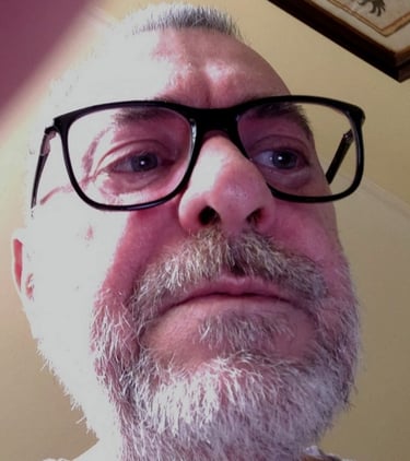 autor do website abaquar.net e do livro abaquar