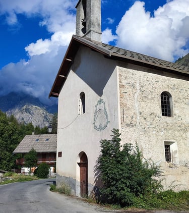 les Claux - chapelle Ste Barbe -