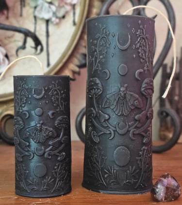 Moon phases candle