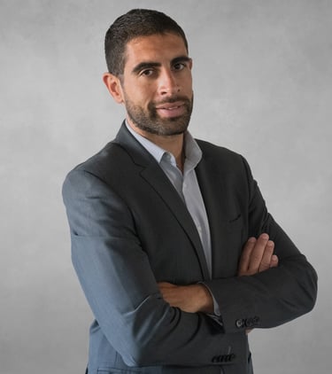 el presidente de los servicios legales que ofrece la pagina