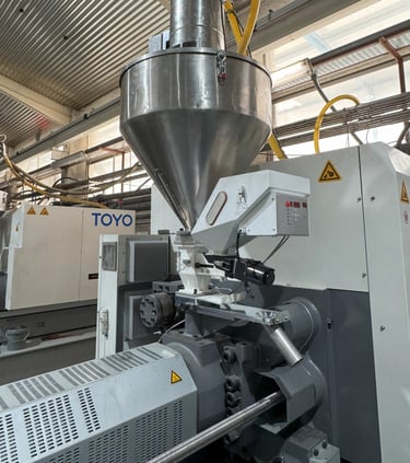 molino y secador para maquina de inyección