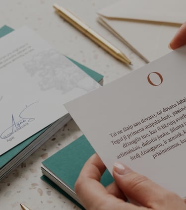 Palinkėjimo laiškelis ir kokybės sertifikatas ONCE rinkinyje