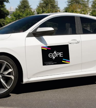 Plaque aimantée pour voiture