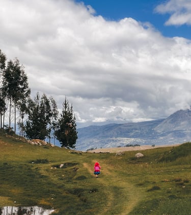 Hike in Wilcacocha in Huaraz