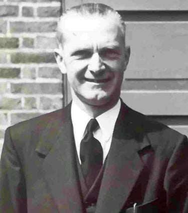 Arthur Watson, 2 Pinewood Road, Tunbridge Wells TN2 3SH