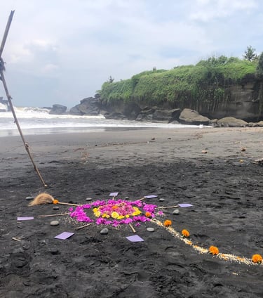 cérémonie Qoya plage Bali Delphine Froeliger