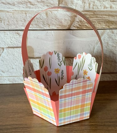 Small simple Easter basket