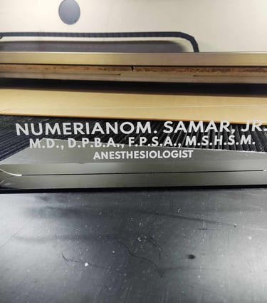Clear Acrylic Anesthesiologist Nameplate