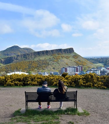 Vue sur Arthur's Seat depuis Carlton Hill