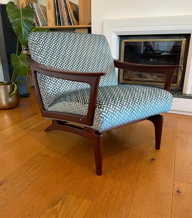 Renovation Fauteuil scandinave velours géométrique turquoise Romo