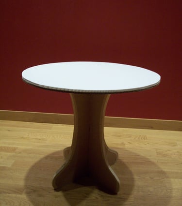 Comment faire une table en carton