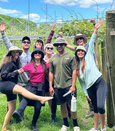 Mis compañeros en la orchard de kiwis en NZ