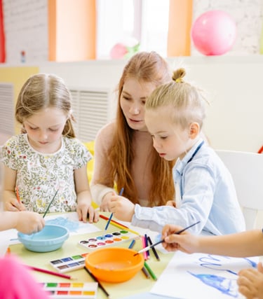 kids art drawing classroom