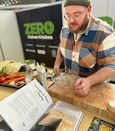 Vegan Bear Gabriele Showcooking