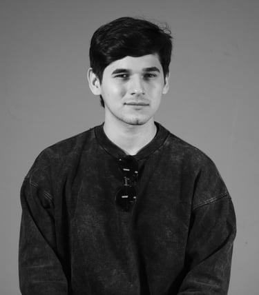 Gabriel Mera | Fundador de Gabroche.art y especialista en animación de producto 3D