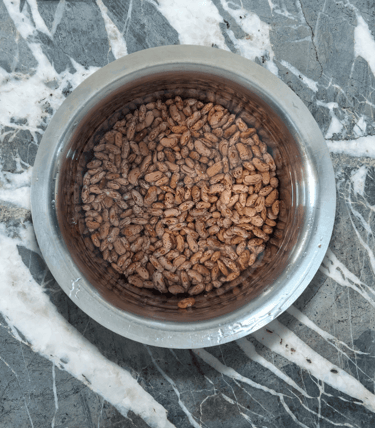 rajma soked in bowl for 4-5 hours