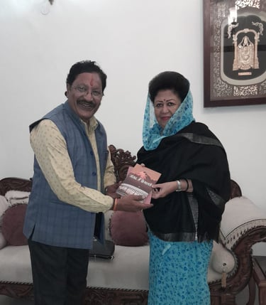 Hindi writer - Dr. Bechain Kandiyal