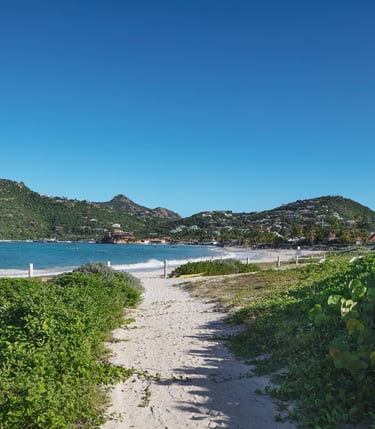 Private access to the beach from Villa Noah in St Barth