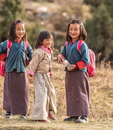 Bhutanese_School_Going_Children_at_Pjobjikha_Valley_Western_Bhutan