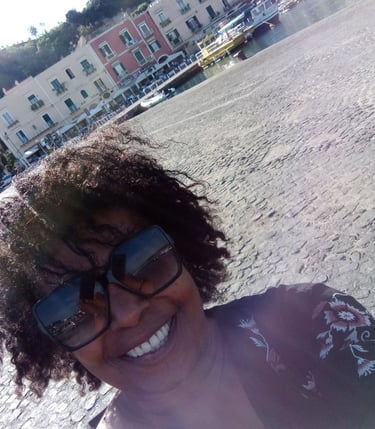 Karen Phillips food wine travel consultant in Campania