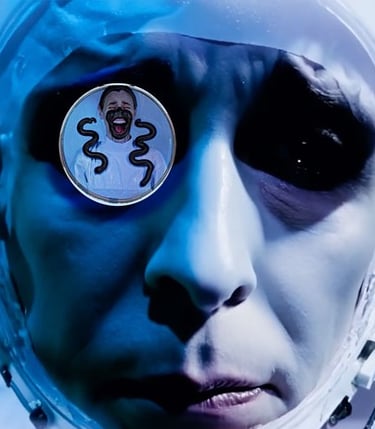 un avatar regarde Sally assaillie par des serpents, à travers son monocle