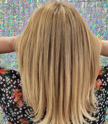 Straight golden blonde hair