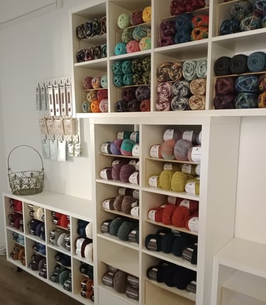 Ein Blick auf unser Regal - klein aber fein !