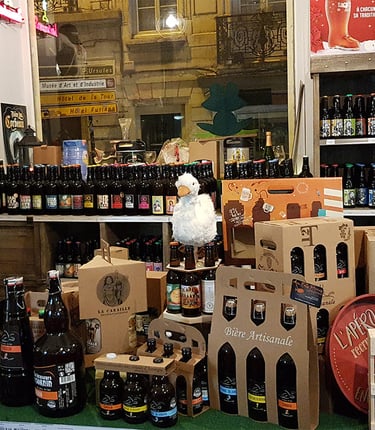 des bières et des coffrets de bières locales