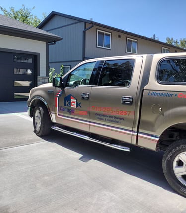 KCK Garage Door Repair Services in Kansas City Ks