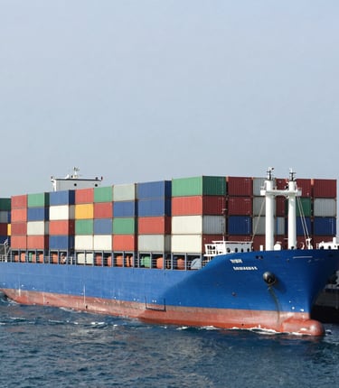 A serene field of lush green crops under a clear sky, symbolizing Verdanta’s dedication to natural, high-quality agro products.