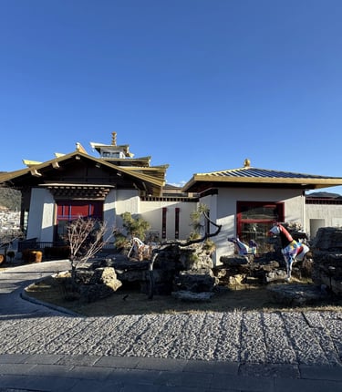 รีวิว Hotel Indigo Diqing Moonlight City Premium Balcony Room Review