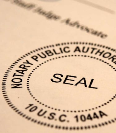 mobile notary signing document in Broomfield