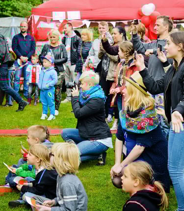 Image of families at a community picnic