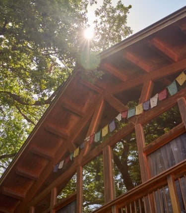 Bild des Seminarzentrums Riederalp; Yogaraum von außen