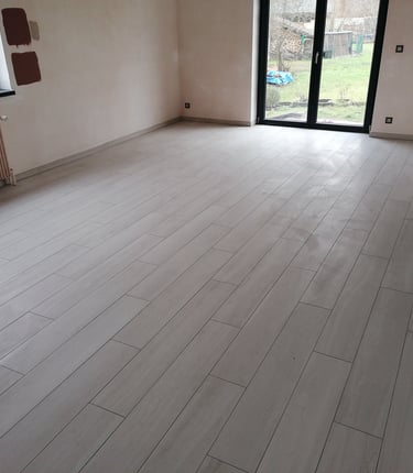 Valorisez vos sols et murs avec un carreleur à Saint Louis expérimenté